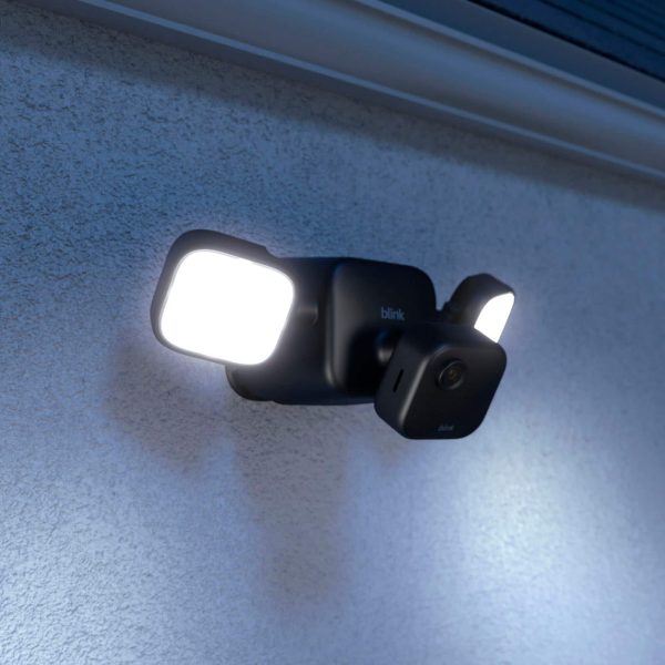 Blink Outdoor 4 Battery Powered Floodlight Accessory-2