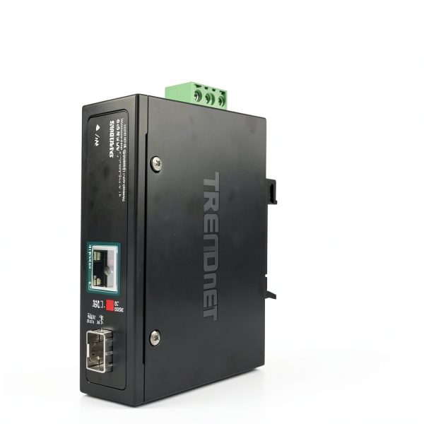 TRENDnet Industrial SFP to Gigabit PoE+ Media Converter-0